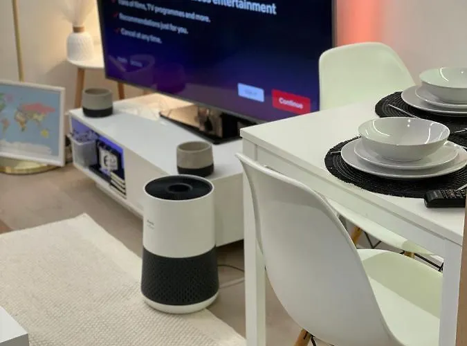 Duplex - Balcony - Roof Terrace - Parking * מנצ'סטר