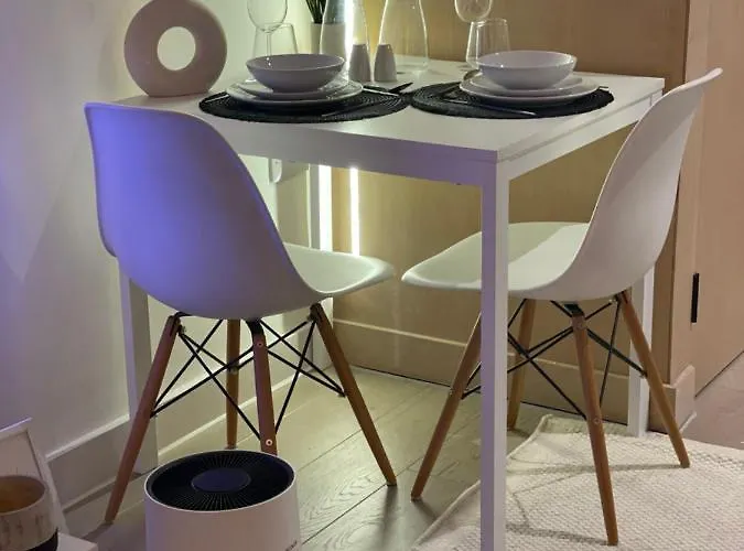 דירה Duplex - Balcony - Roof Terrace - Parking מנצ'סטר