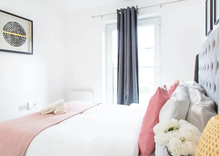 Cozy Townhouse In The Heart Of Greater 度假居