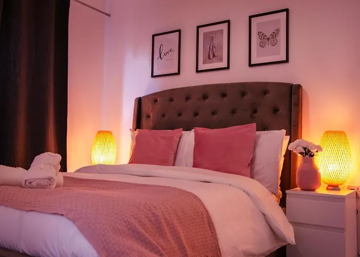 度假居 Cozy Townhouse In The Heart Of Greater *