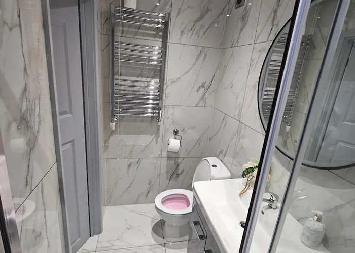 בית נופש Hot Tub Hideaway *