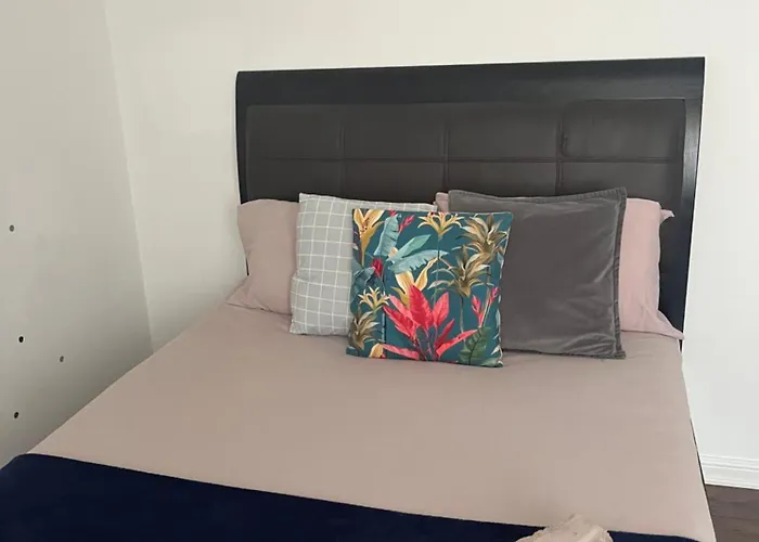 Juana's Private * Manchester