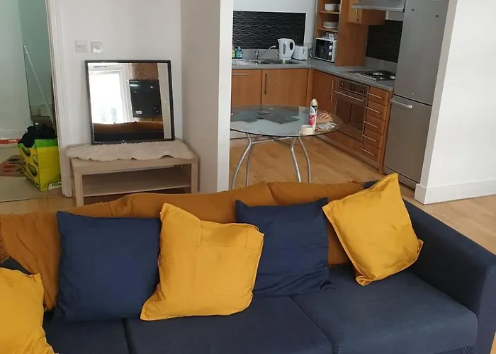 Fab New One Bed Apartment *