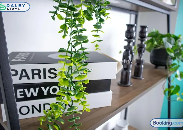 Failsworth 4 - Free Parking ,group Stay, Contractors