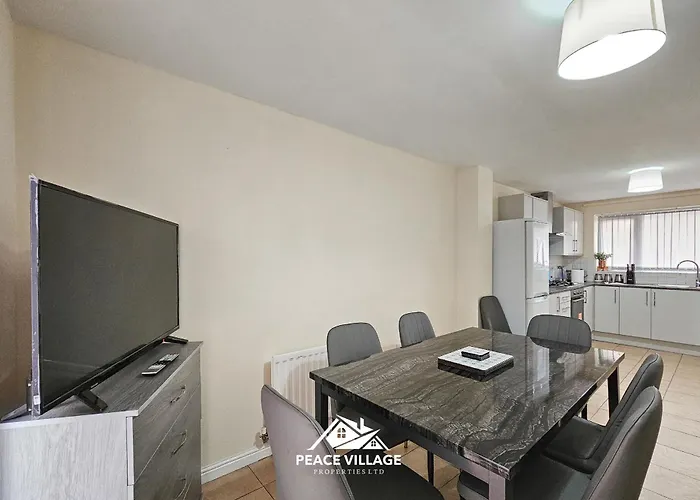 Ashton Co-living - Private Self-cater Casa de Férias *