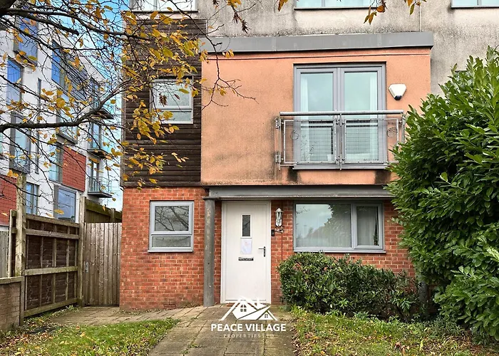 Ashton Co-living - Private Self-cater Casa de Férias *