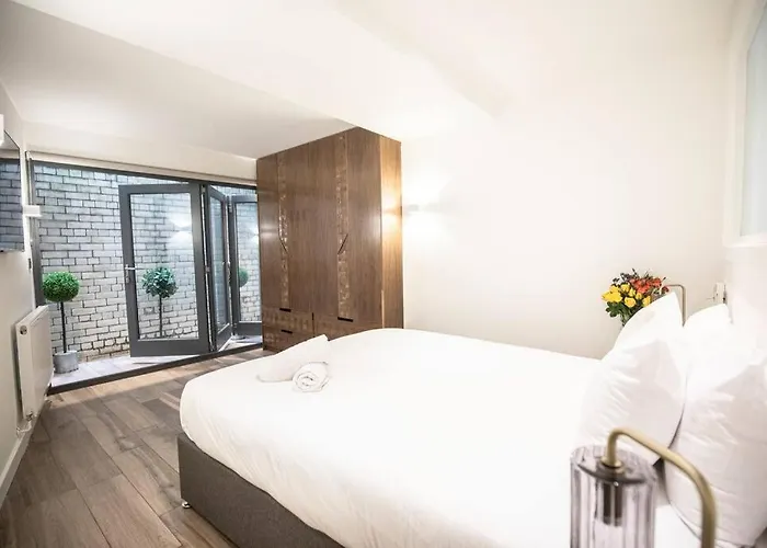 Superhost: Luxury Deansgate Townhouse Manchester