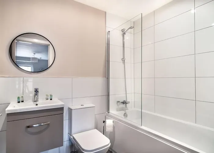 Modern & Stylish 2 Bed In * Manchester