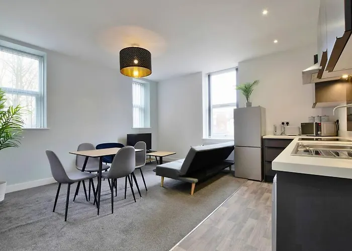 דירה Free Parking - Charming 2-br Flat Near Salford Royal *