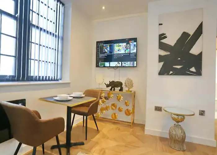 Heart Of Modern - Pass The Keys Apartamento *