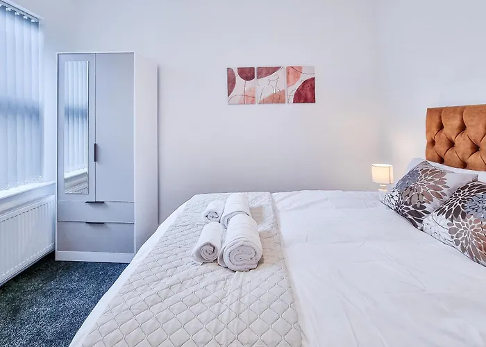 Ashfield Co-living - Private Self-cater 3*