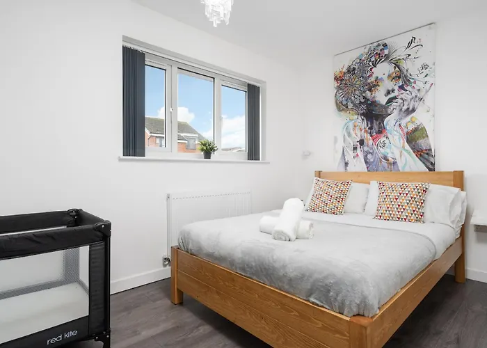 Dazzling & Modern 4bd - Coop Live - Etihad - Parking * Mánchester