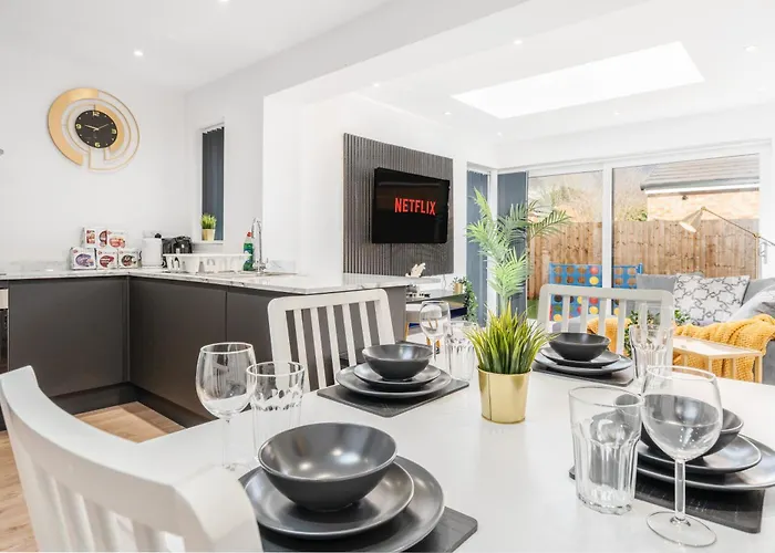 Dazzling & Modern 4bd - Coop Live - Etihad - Parking * Mánchester