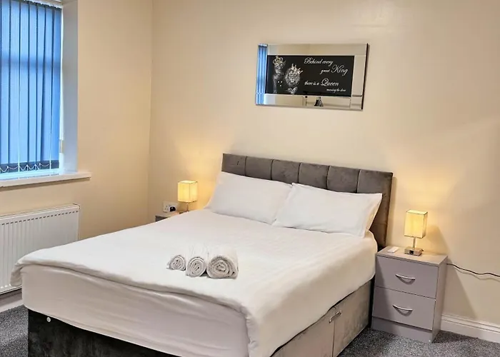 펜션 Full In Heywood Street Near Cheetham Hill 맨체스터