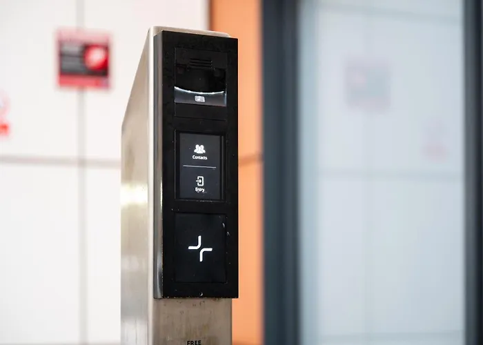 Stylish & Spacious Salford Quays One Bedroom High Floor With Balcony Apartmán *