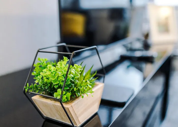 Fun & Spacious 3Bed L Pool Table & Pingpong Table