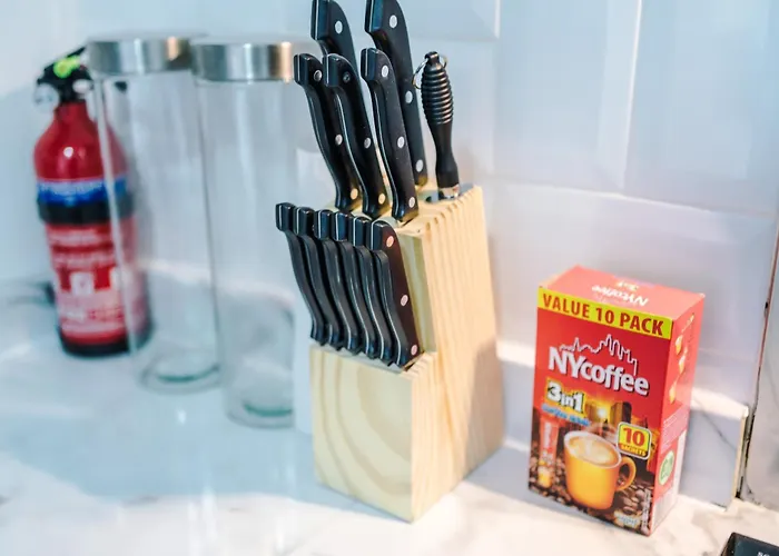 Fun & Spacious 3Bed L Pool Table & Pingpong Table Feriehus