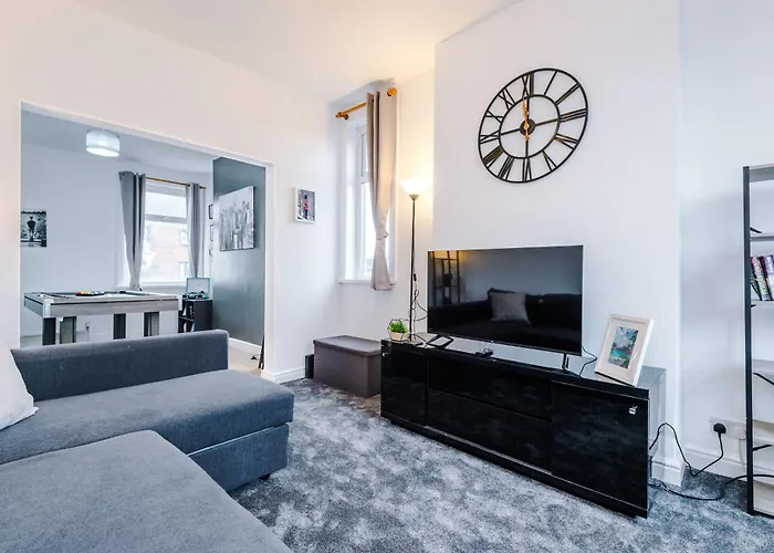 Fun & Spacious 3Bed L Pool Table & Pingpong Table Feriehus *