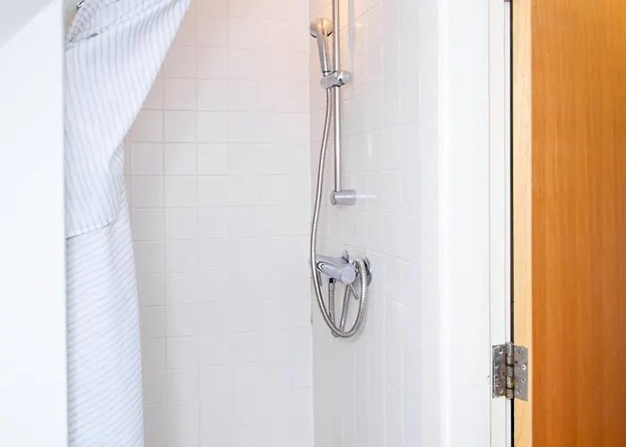 Daire Luxury 3 King Bed Quayside