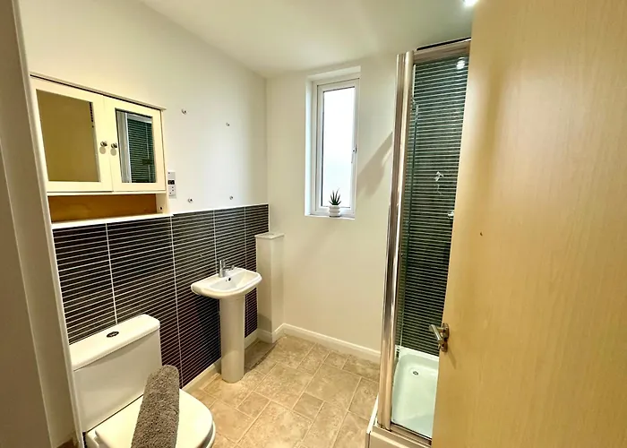 Semesterbostad Getaway - 3br Near Etihad & Ao Arena - Sleeps 6 Manchester