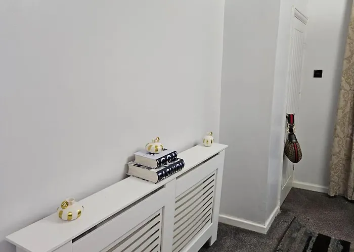 Дом отдыха 2-bed House Sleeps 4 20 Min To Centre