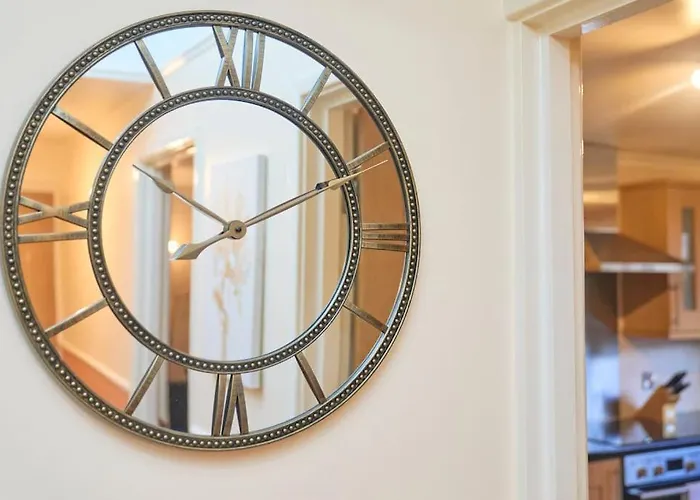 Bespoke Salford Quays - Garden, Wifi And Parking Сasa de vacaciones *