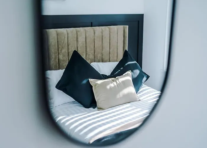 Heart Of Didsbury Luxury 2 Bed By Hass Haus Manchester