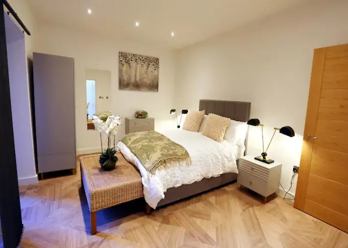 Heart Of Modern - Pass The Keys Apartamento *