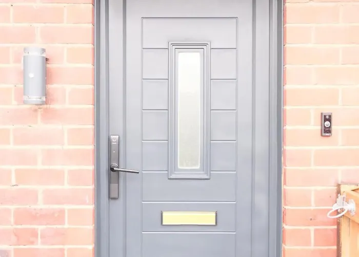 Etihcity - 3 Bedroom Semi - Free Parking Near Etihad Stadium, Tourist Attractions, Centre, Transport And Motorway Links Next To Mcdonald's - Sky N Netflix * Mánchester