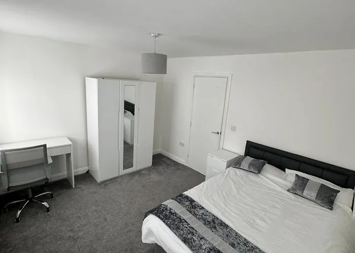 Casa de Férias Sleeps5-netflix-parkg-near Center Etihad *