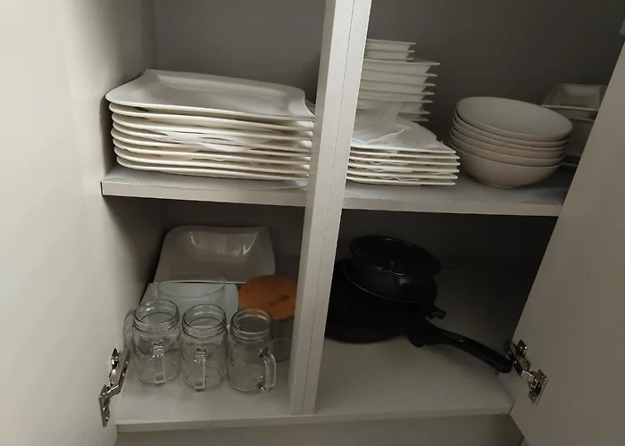 New 2 Bedroom In - Stretford - Old Trafford Close To Football-cricket Ground & Centre *