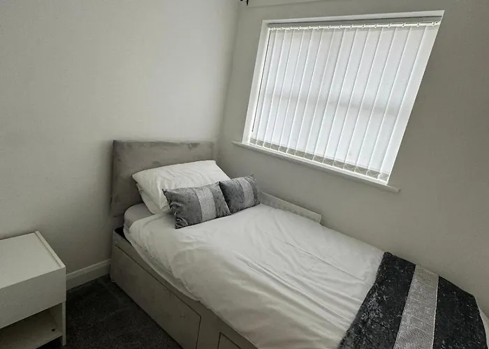 Holiday home Sleeps5-netflix-parking-near Centre-etihad-coop Live Manchester
