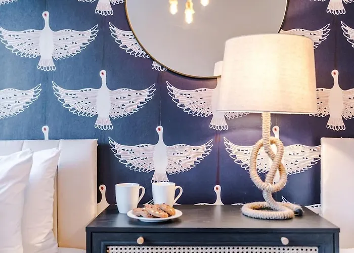 Salford Sanctuary 5 Bed House *