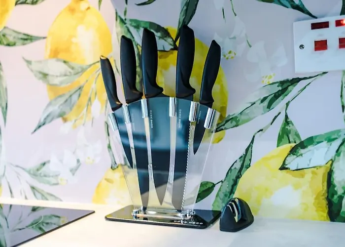 Ferienhaus Salford Sanctuary 5 Bed House *