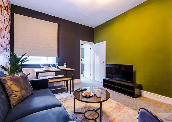 Salford Sanctuary 5 Bed House Manchester