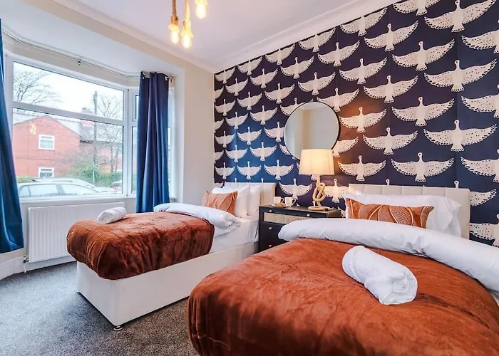 Salford Sanctuary 5 Bed House Ferienhaus *