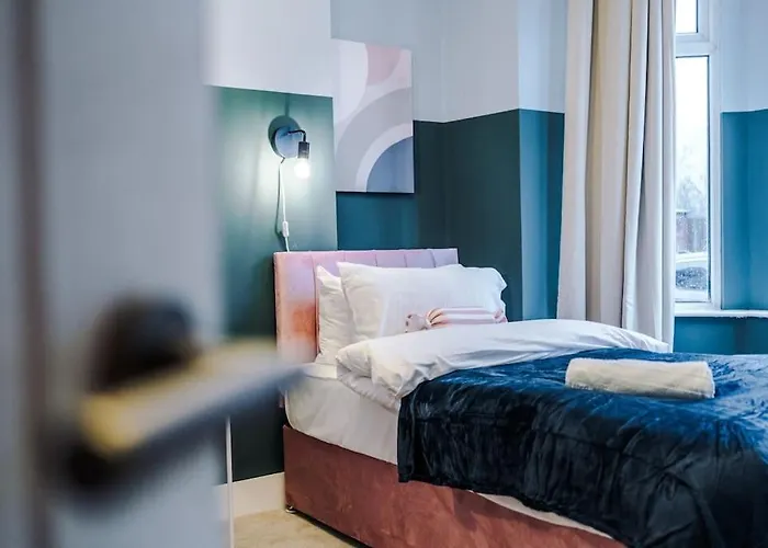 5 Bed Salford Sanctuary Retreat Сasa de vacaciones