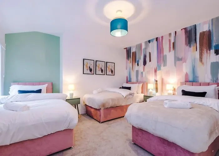 Ferienhaus 5 Bed Salford Sanctuary Retreat