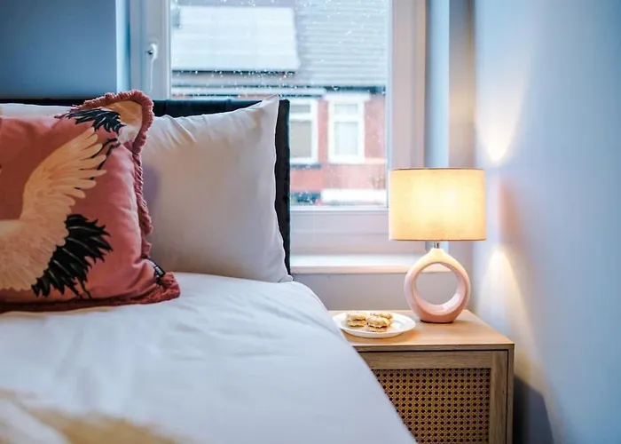 Ferienhaus 5 Bed Salford Sanctuary Retreat