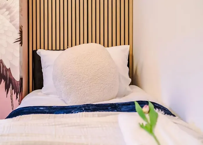 Сasa de vacaciones 5 Bed Salford Sanctuary Retreat *