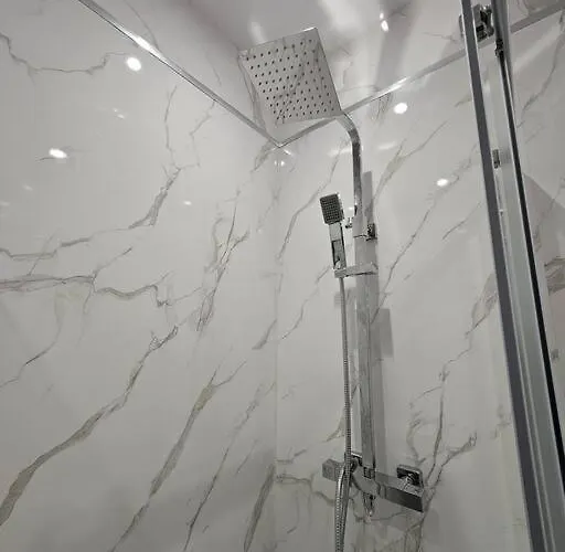 Lovely + Free Parking Tatil Evi