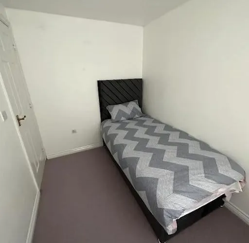 Spacious & Lovely 4 Bedroom In Nyaraló