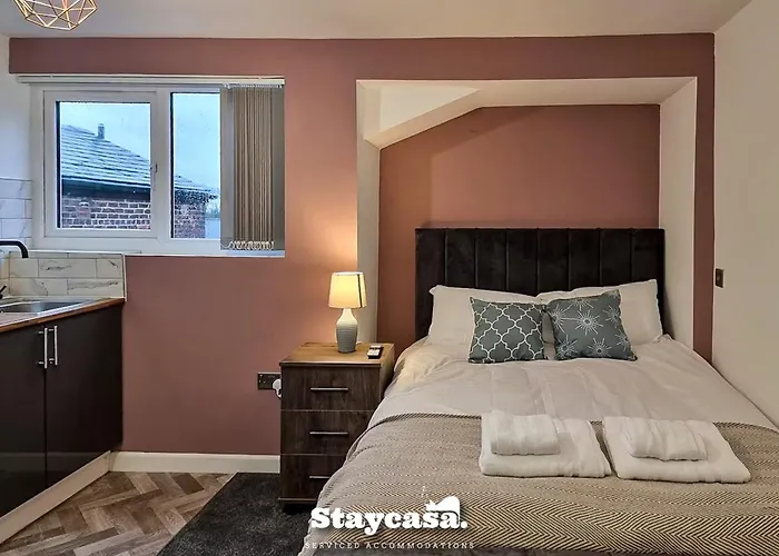 Delightful Spacious Haven With Large Driveway Дом отдыха *