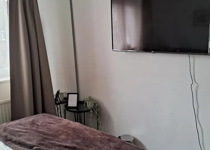 بيت ضيافة 4 Mereside Walk