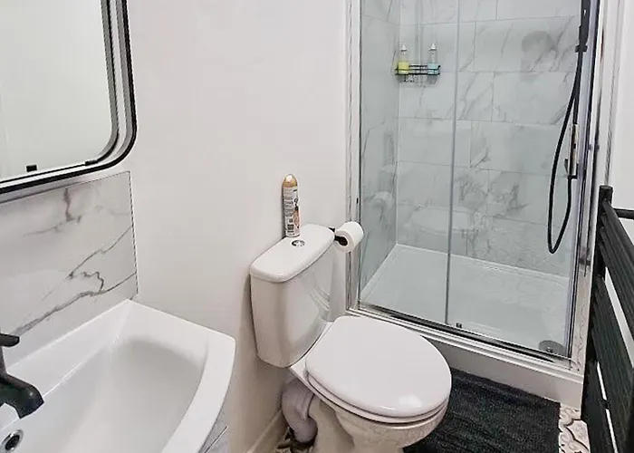 度假居 Delightful Spacious Haven With Large Driveway *