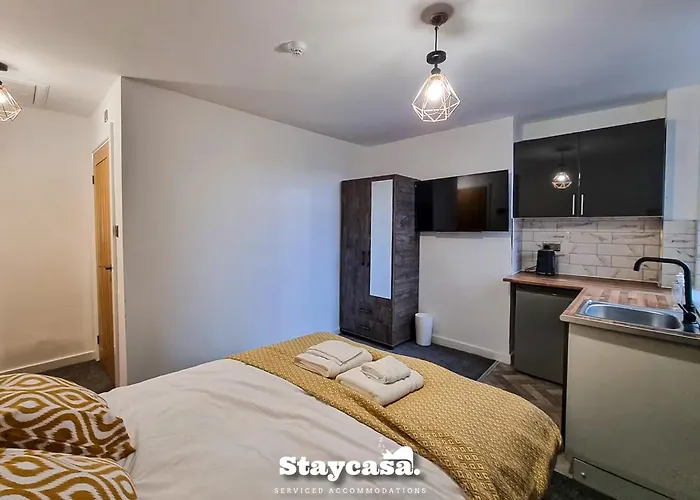 Delightful Spacious Haven With Large Driveway 度假居 *