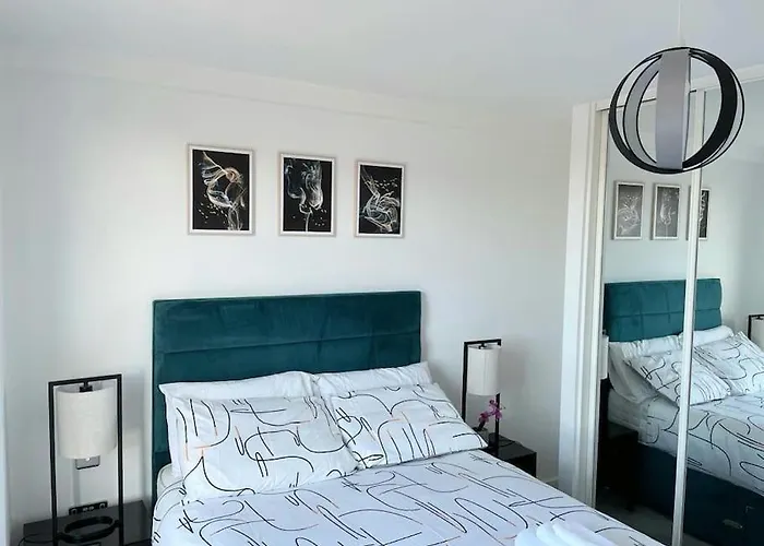 Mcr 1br Getaway With Rooftop Access & Prime Location Apartmán