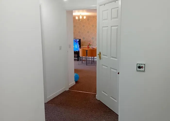 Closer To The City Centre 홈스테이 *