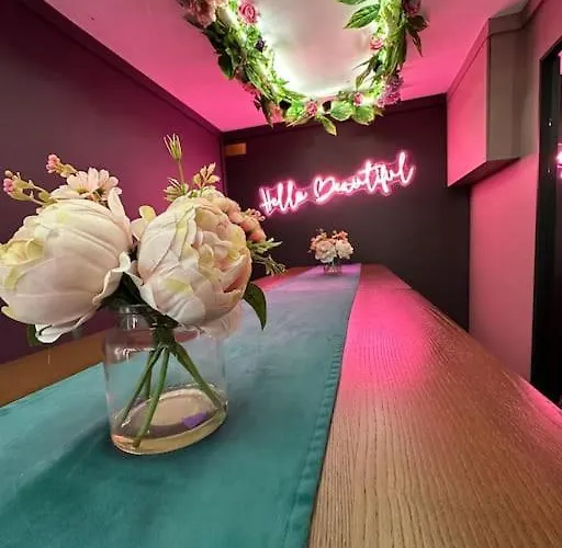 Appartamento Manchester's Only Themed Slumber Party For 8 With Makeup