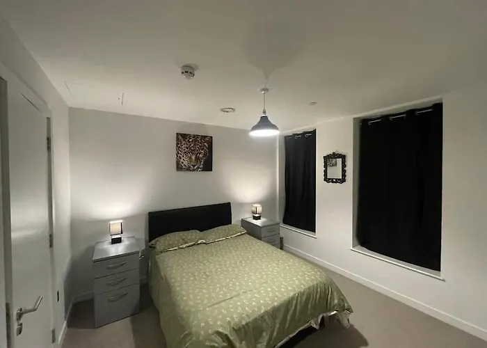 Incredible 2bedroom Free Parking Manchester